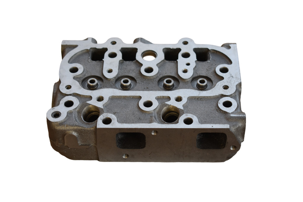 Cylinder head Z602